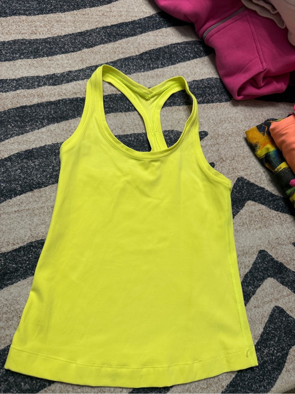 Lululemon tank